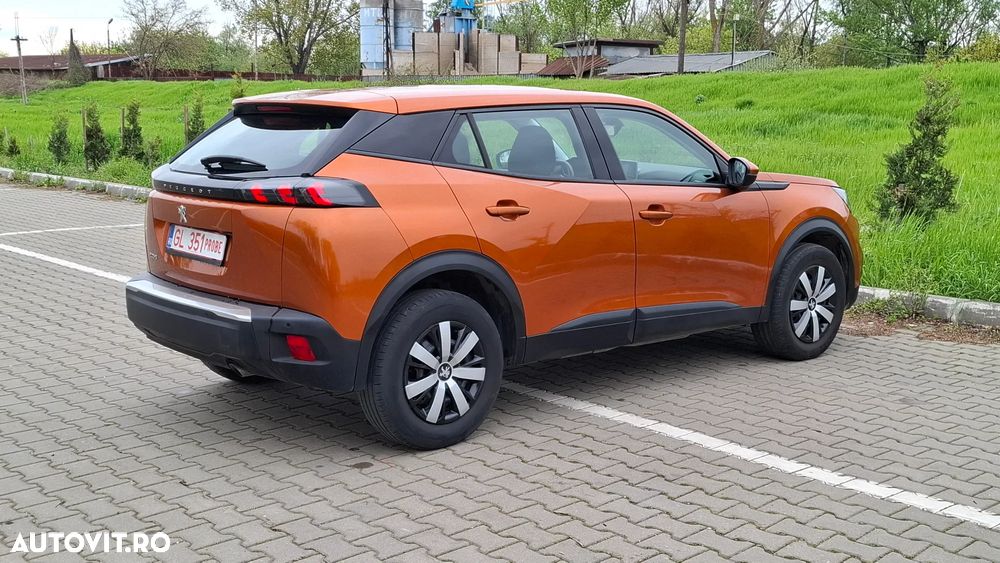 Peugeot 2008 1.2 L PureTech STT Active - 5