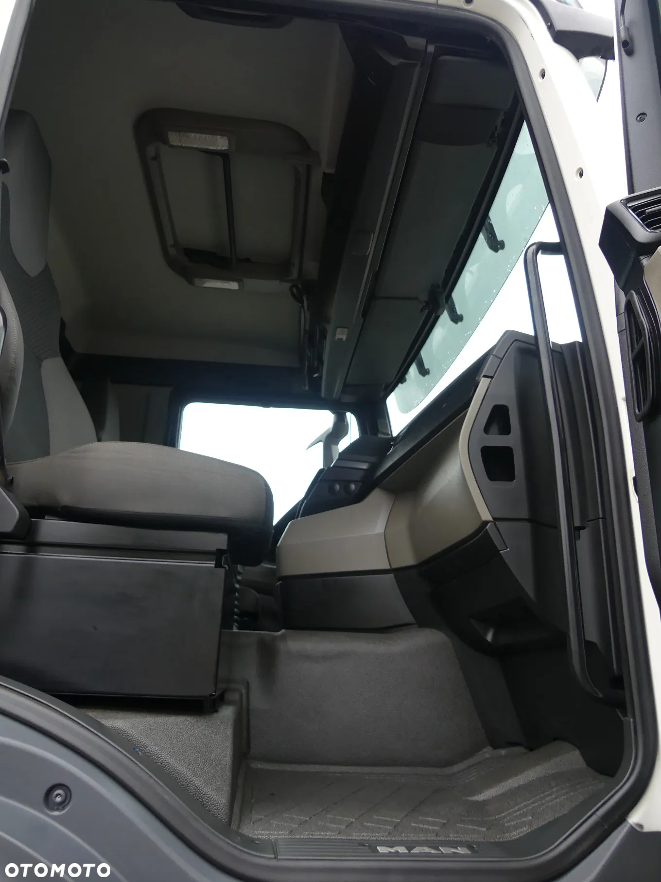 MAN TGS 41.470 / 8x8 / WYWROTKA MEILLER / MANUAL / NISKI PRZEBIEG / - 23