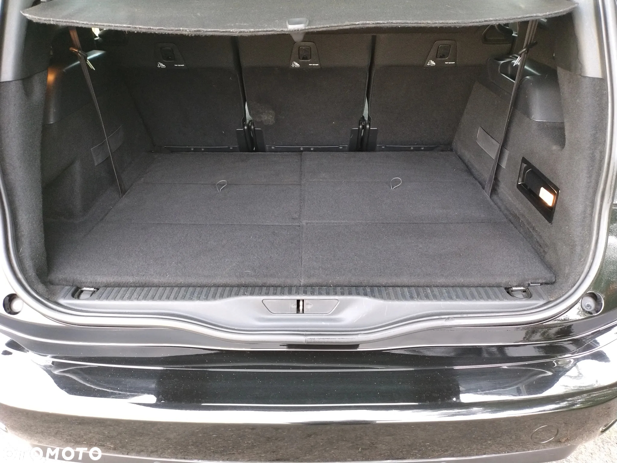 Citroën C4 Grand Picasso 2.0 BlueHDi Intensive - 21