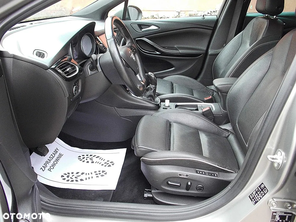 Opel Astra 1.4 Turbo Business - 2