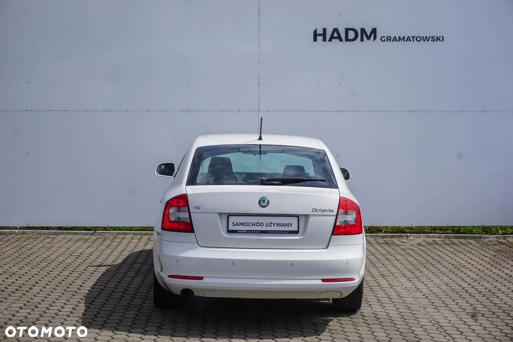 Skoda Octavia 1.6 TDI Ambiente - 7