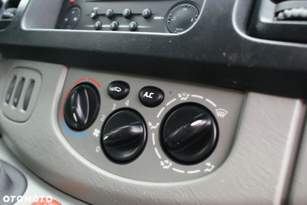 Nissan Primastar - 10