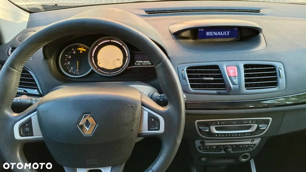 Renault Megane 1.5 dCi Authentique - 8