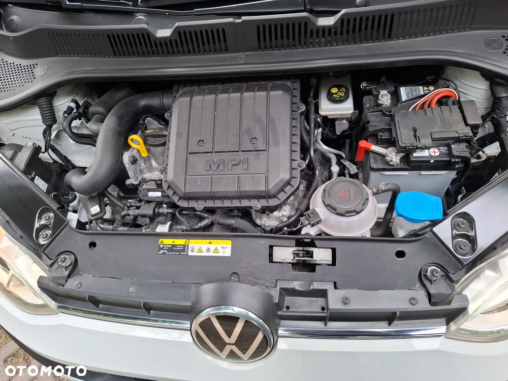 Volkswagen up! 1.0 beats - 19