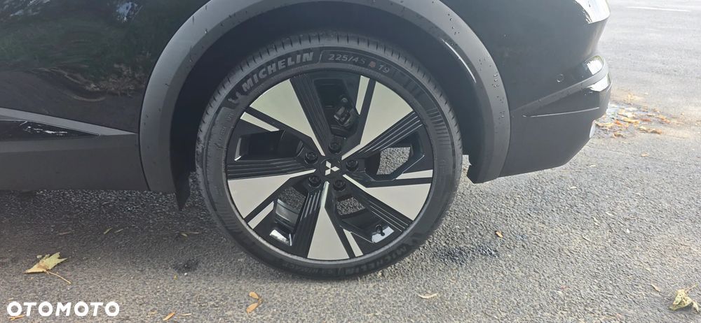Mitsubishi Grandis - 29
