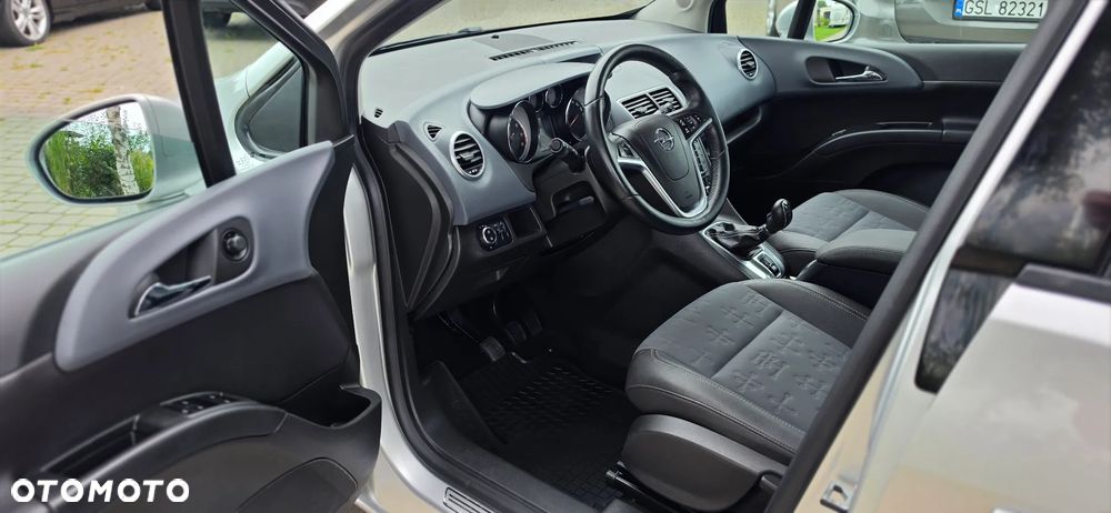 Opel Meriva - 29