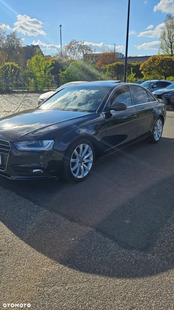 Audi A4 Limousine - 2