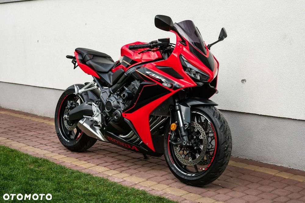Honda CBR - 4