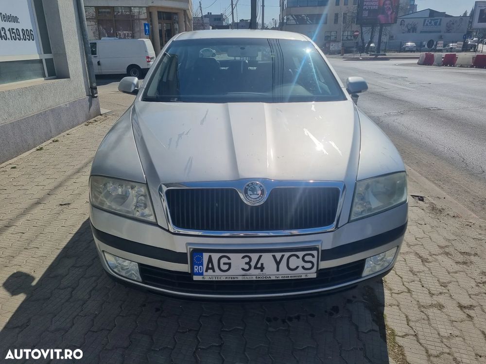 Skoda Octavia 1.6 Elegance - 1