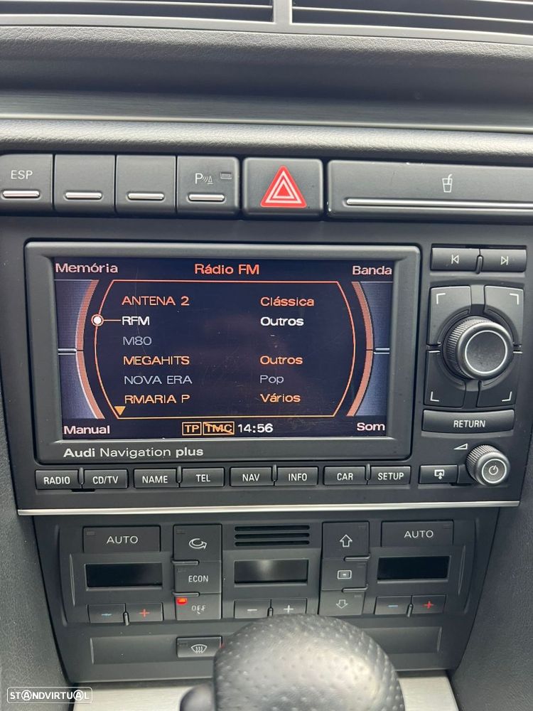 Audi A4 Avant 2.0 TDI S-line Multitronic - 29