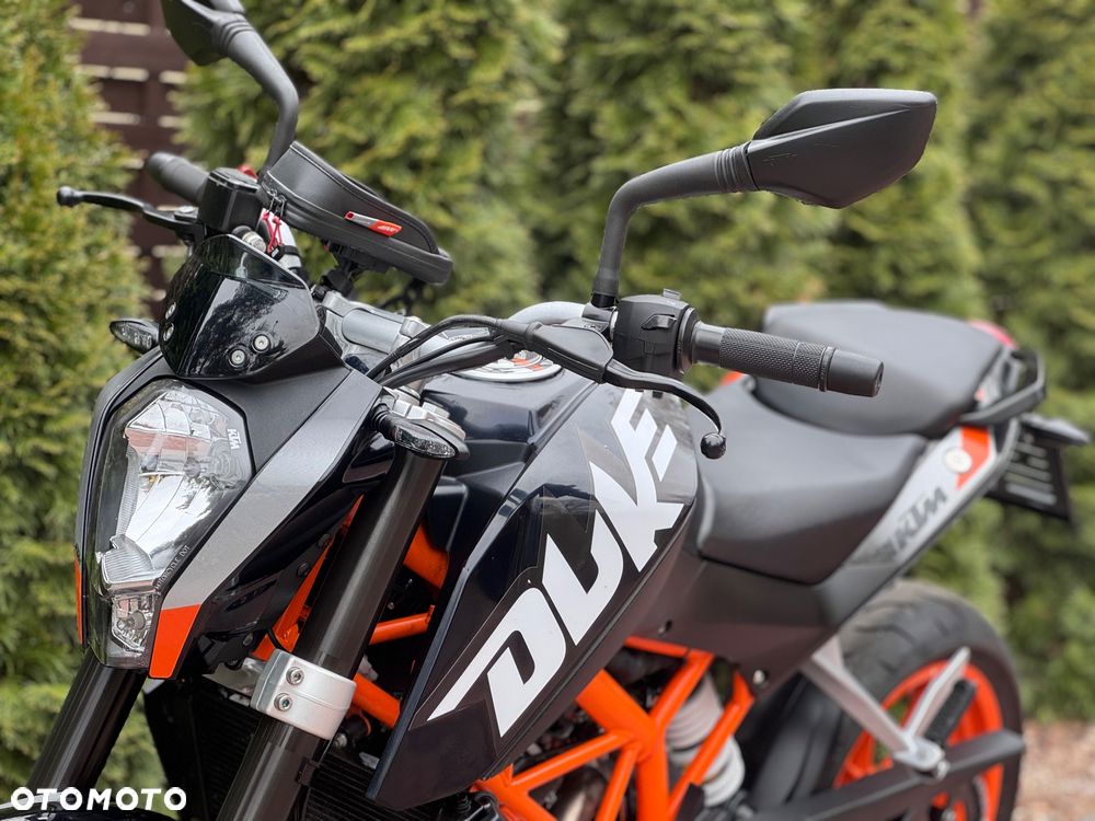 KTM Duke - 18
