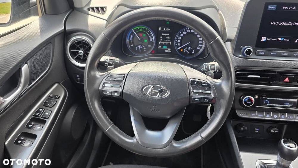 Hyundai Kona - 13