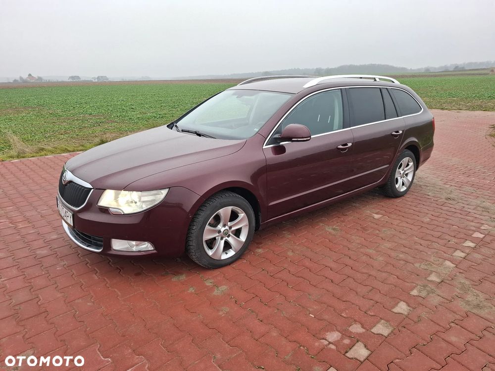 Skoda Superb 2.0 TDI DSG Exclusive - 20