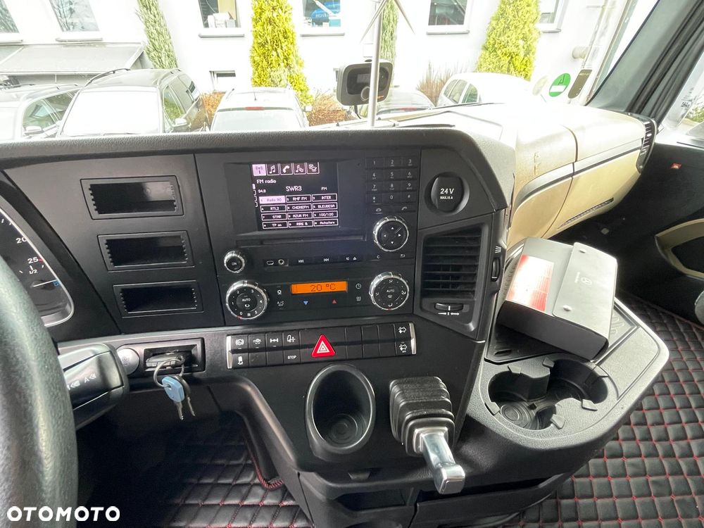 Mercedes-Benz ACTROS 1845 MP4 / EURO 6 / STANDARD - 23