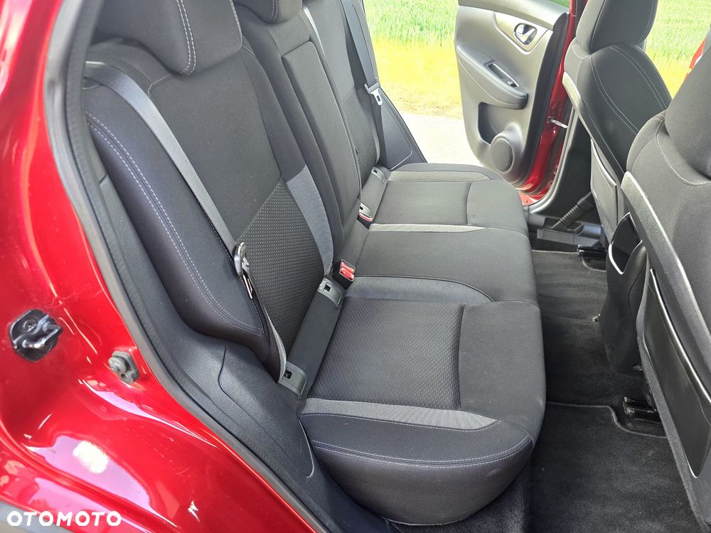 Nissan Qashqai 1.5 dCi N-Connecta - 21