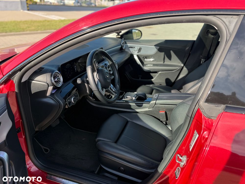 Mercedes-Benz CLA 250 AMG Line 7G-DCT - 7