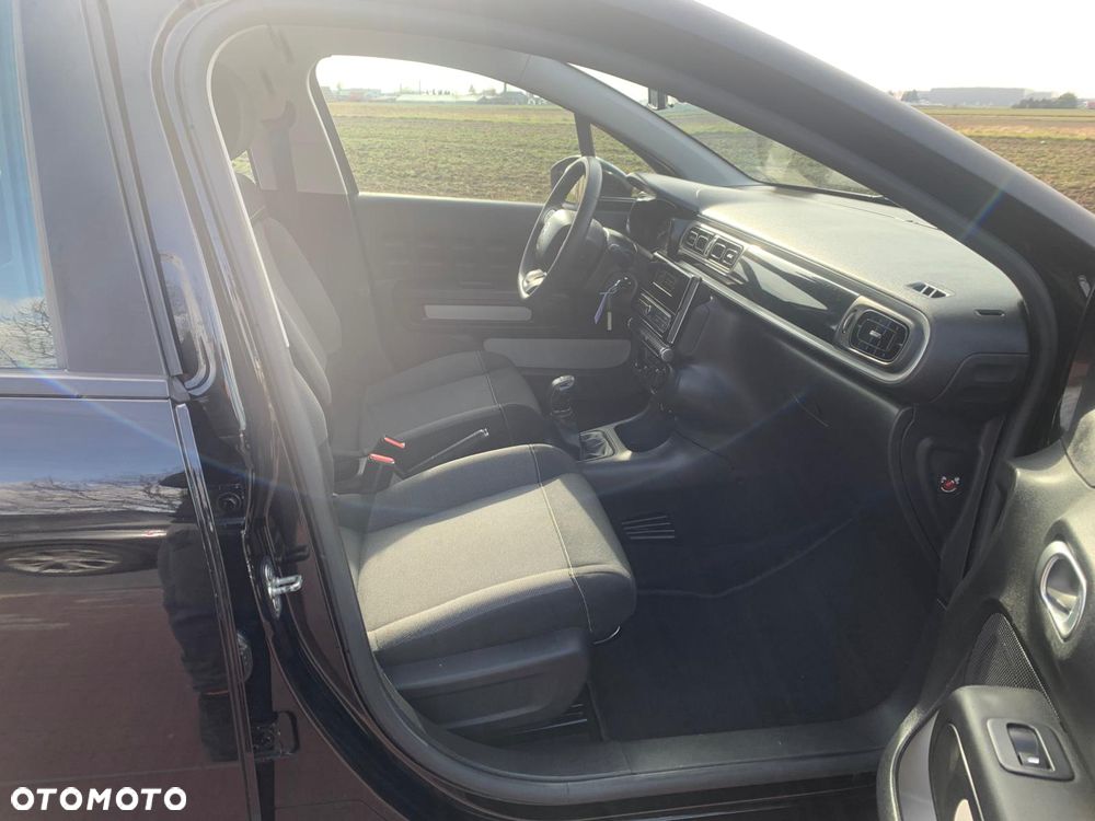 Citroën C3 ver-1-5-bluehdi-feel-pack-s-s - 29