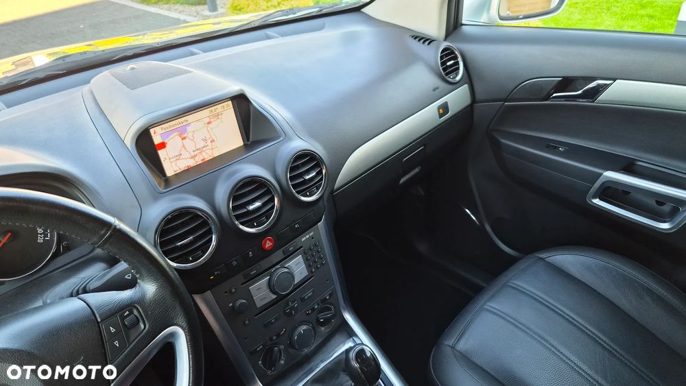 Opel Antara - 10