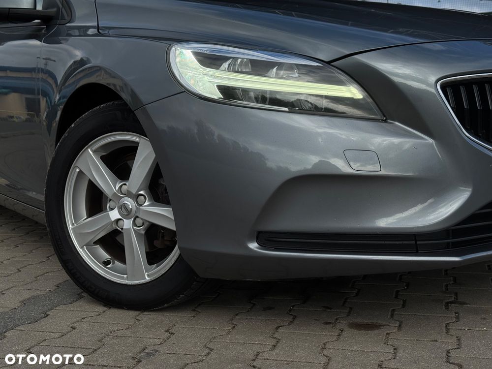 Volvo V40 D2 Summum - 5