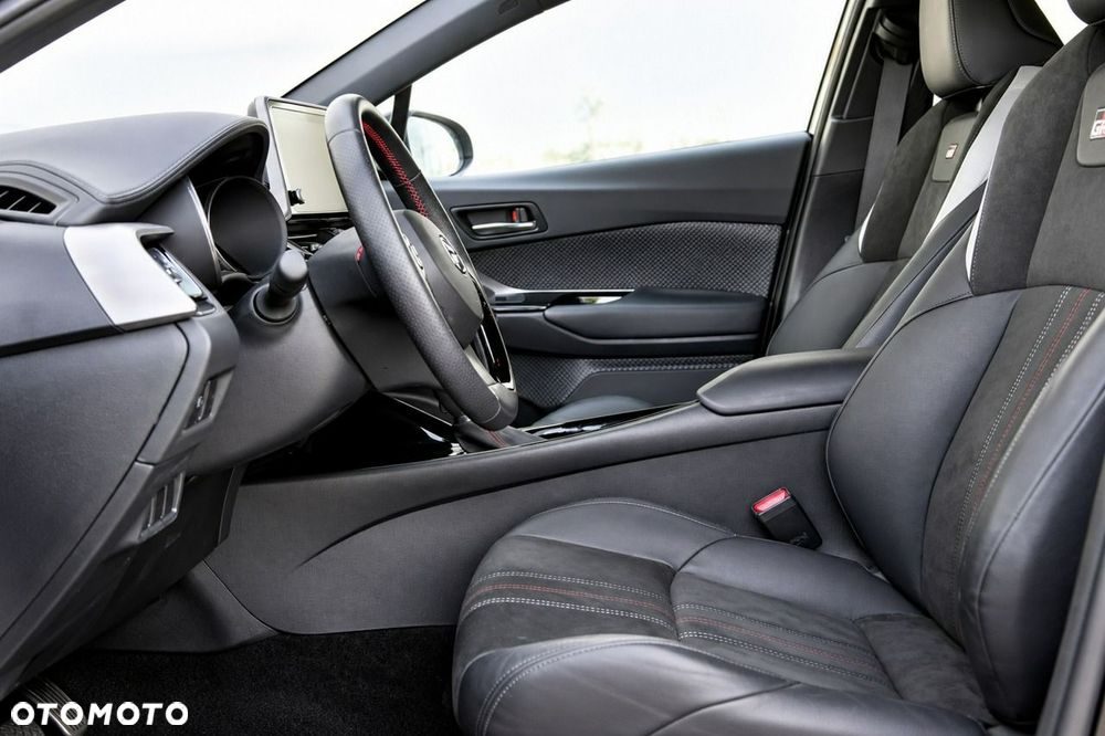 Toyota C-HR - 18