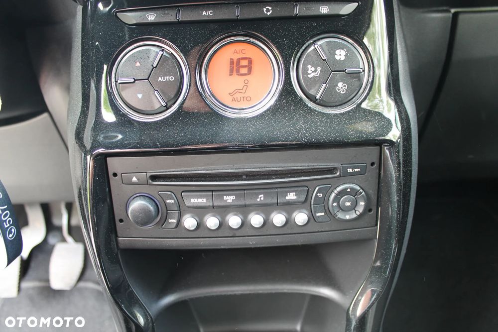 Citroën DS3 Pure Tech VTi 82 Chic - 8