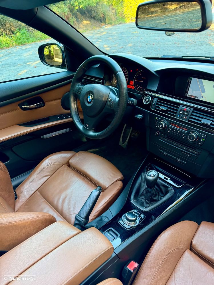 BMW 320 d M Sport Edition - 11
