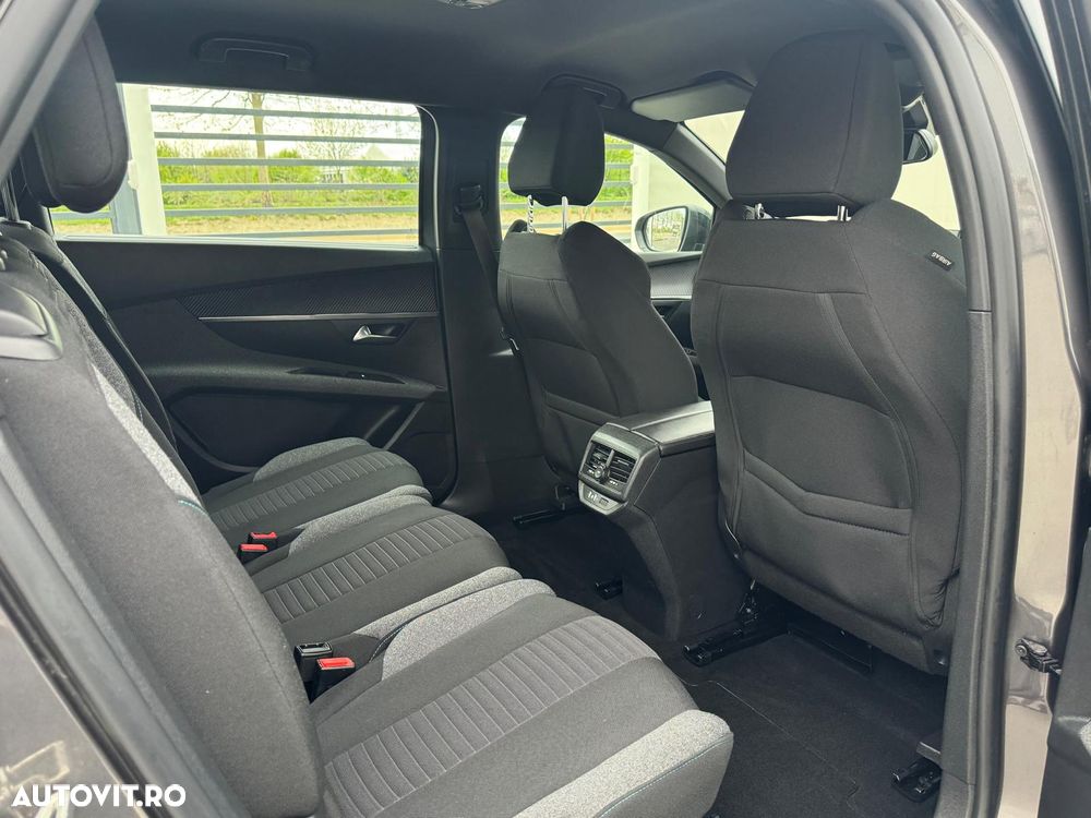 Peugeot 5008 PureTech 130 EAT8 Stop & Start Allure - 16