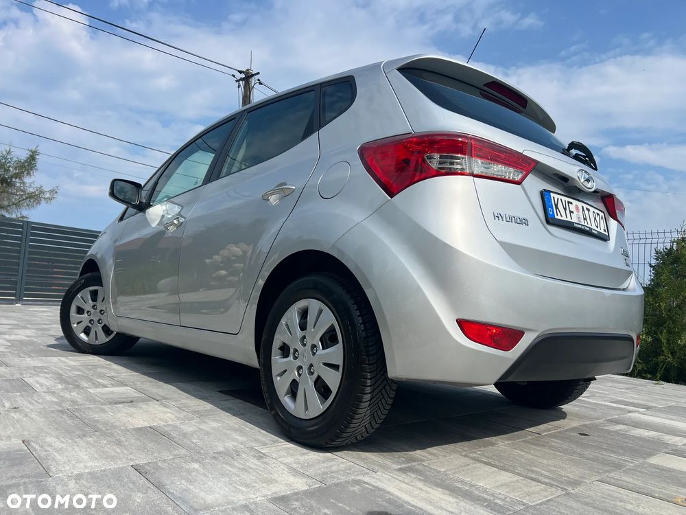 Hyundai ix20 1.4 UEFA EURO 2012 Edition - 12