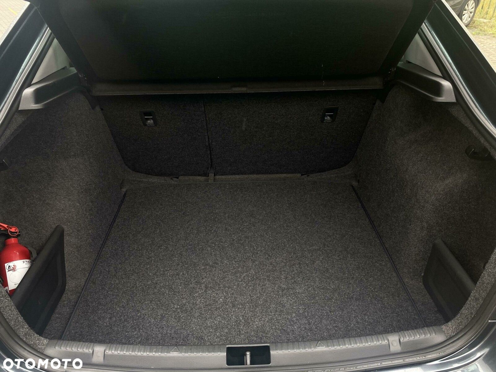 Skoda RAPID 1.2 TSI Elegance - 21