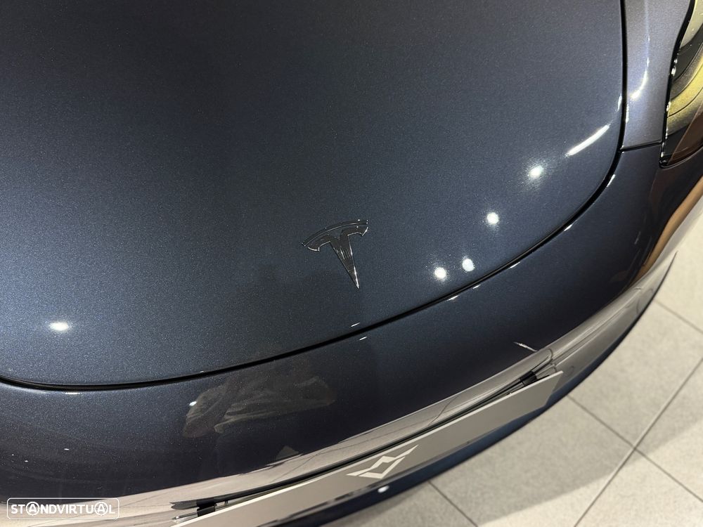 Tesla Model 3 Long-Range Dual Motor AWD - 19