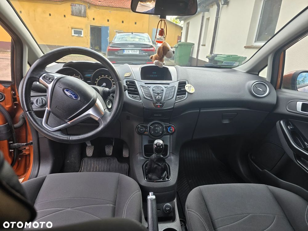 Ford Fiesta - 6