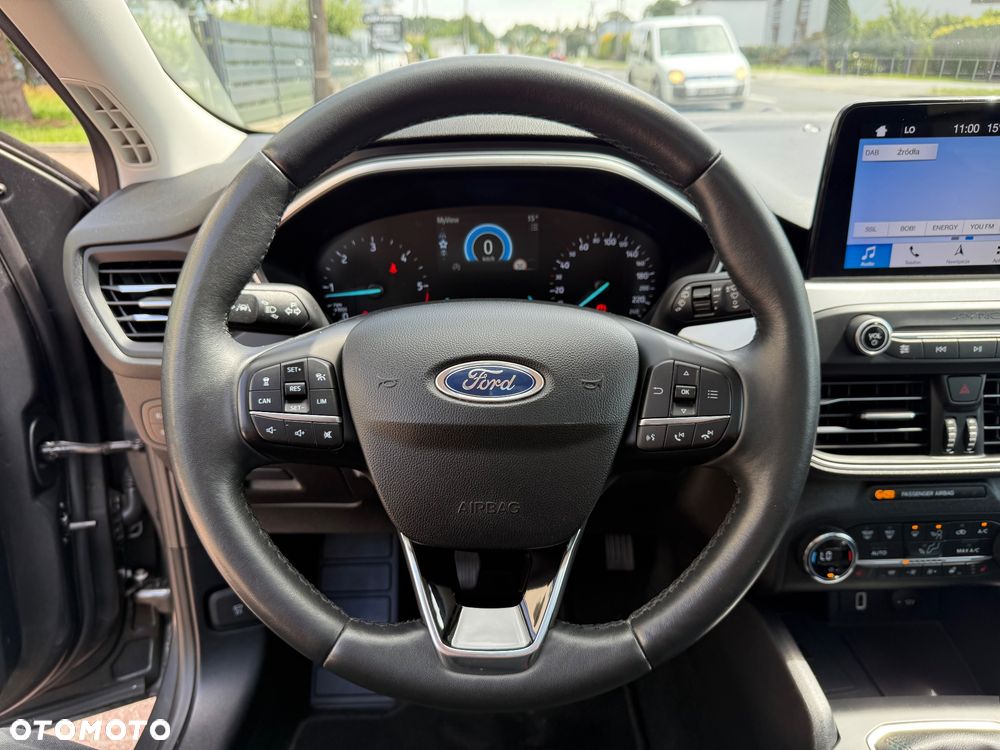 Ford Focus 1.5 EcoBlue STart-Stopp-System TITANIUM X - 24