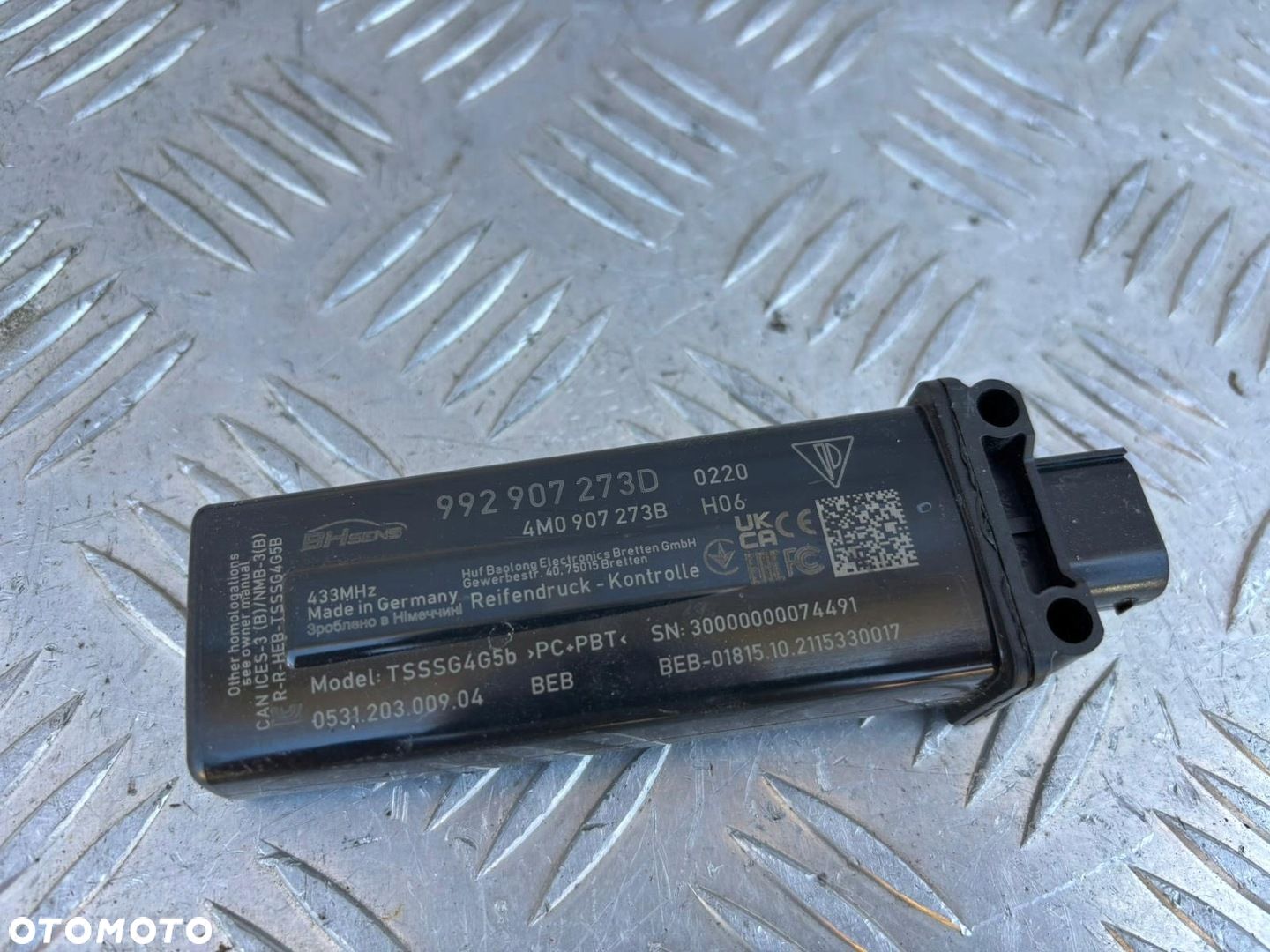 PORSCHE TAYCAN 4S CZUJNIK MODUŁ CIŚNIENIA OPON 992907273D 4M0907273B - 1