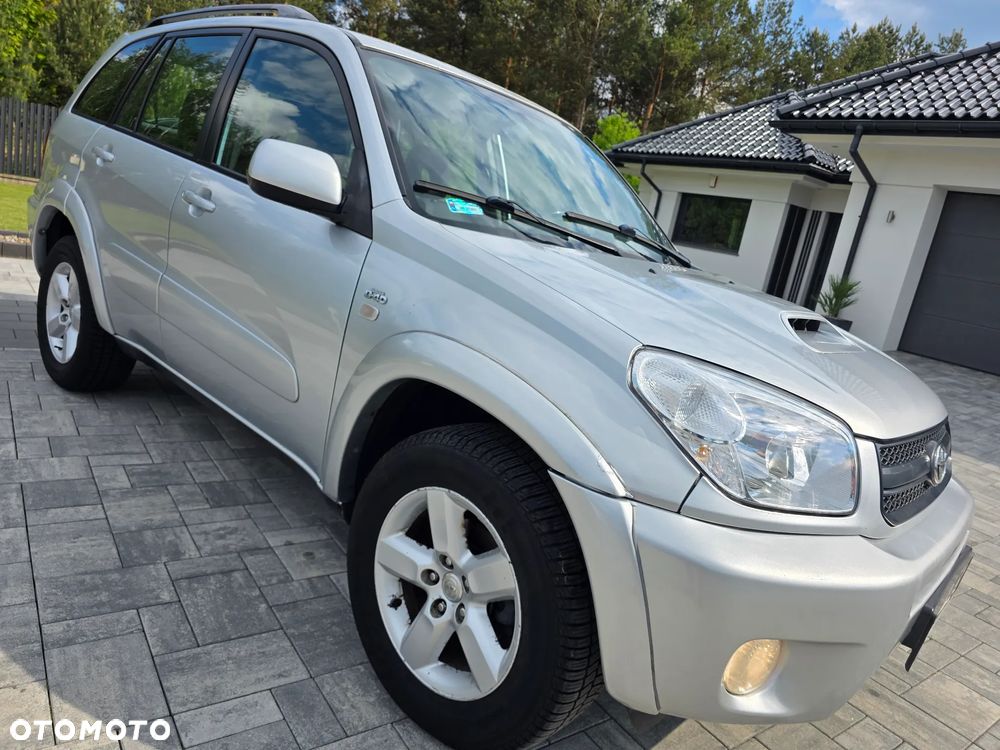 Toyota RAV4 2.0 D-4D Sol - 1