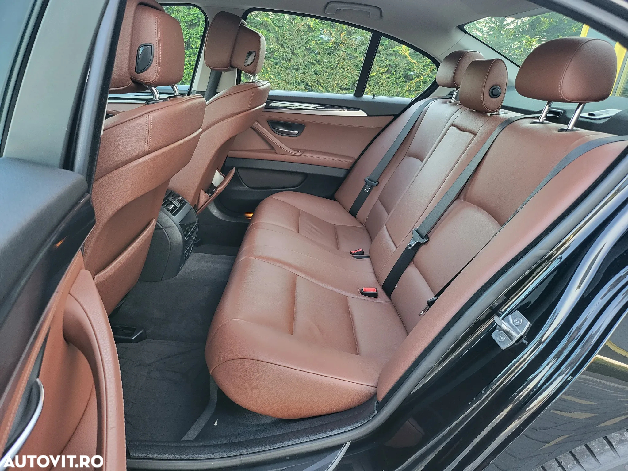 BMW Seria 5 520d Aut. - 16