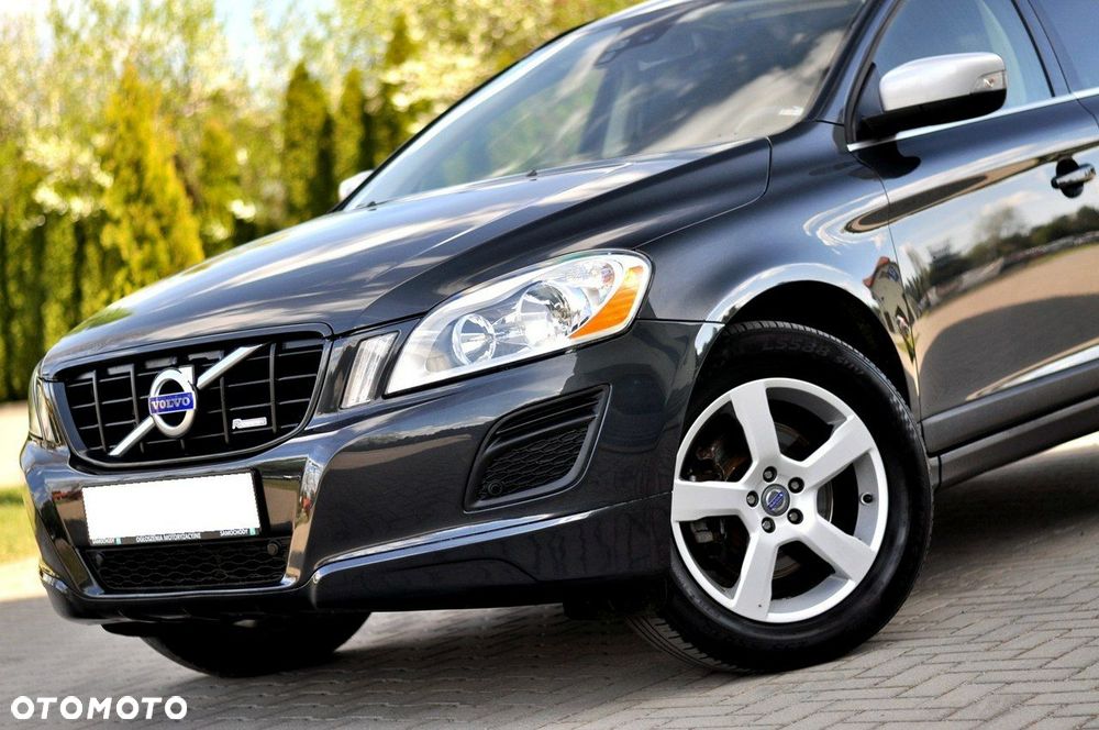 Volvo XC 60 D3 R-Design - 29