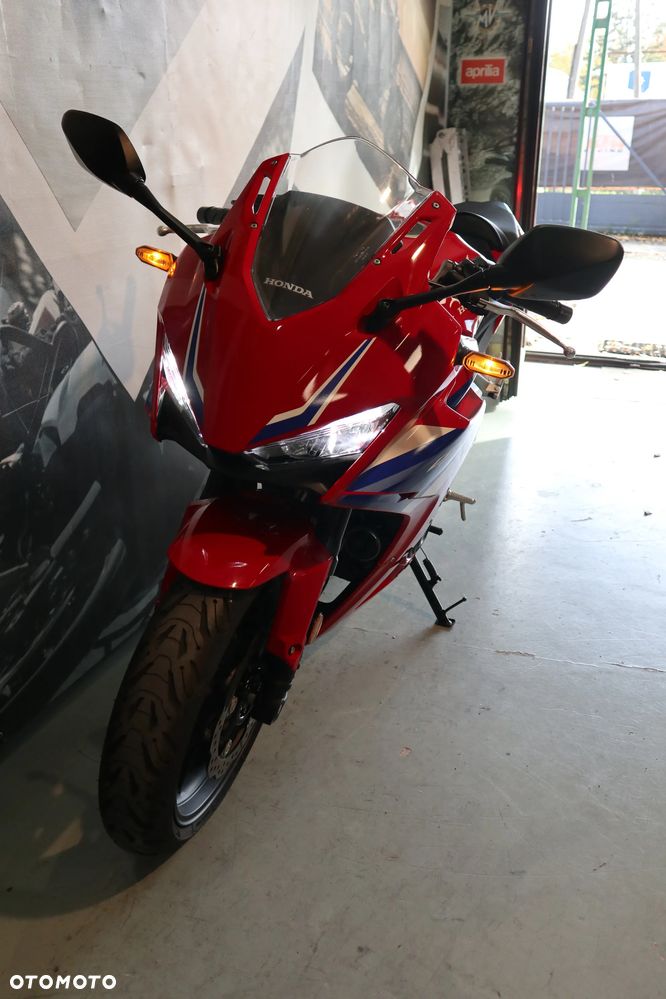 Honda CBR - 4