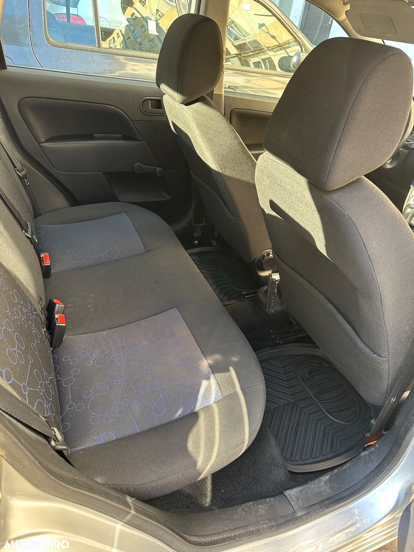 Ford Fiesta - 8