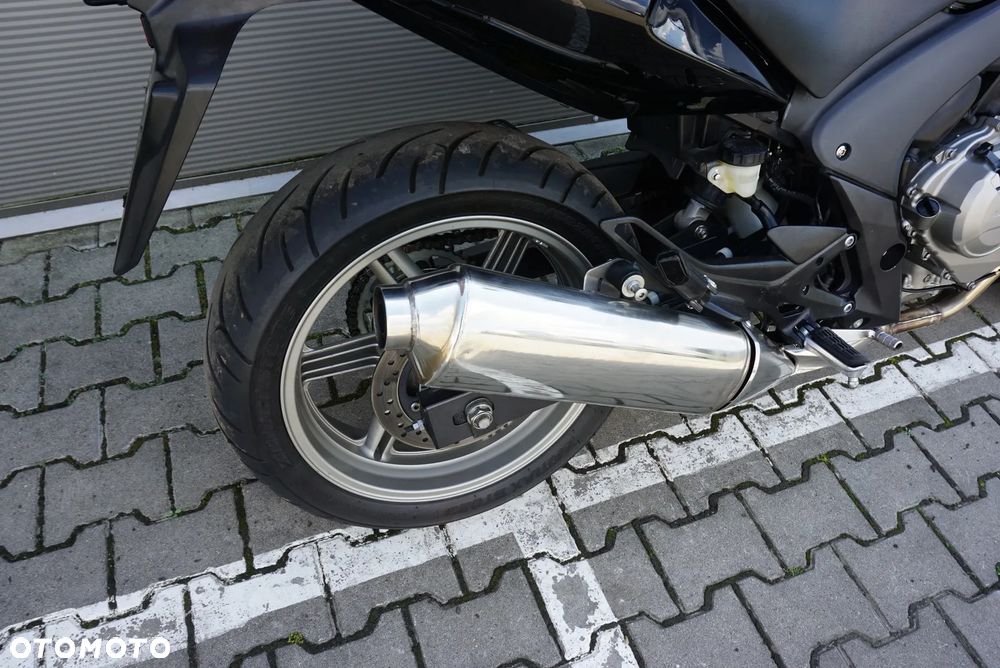 Honda CBF - 8