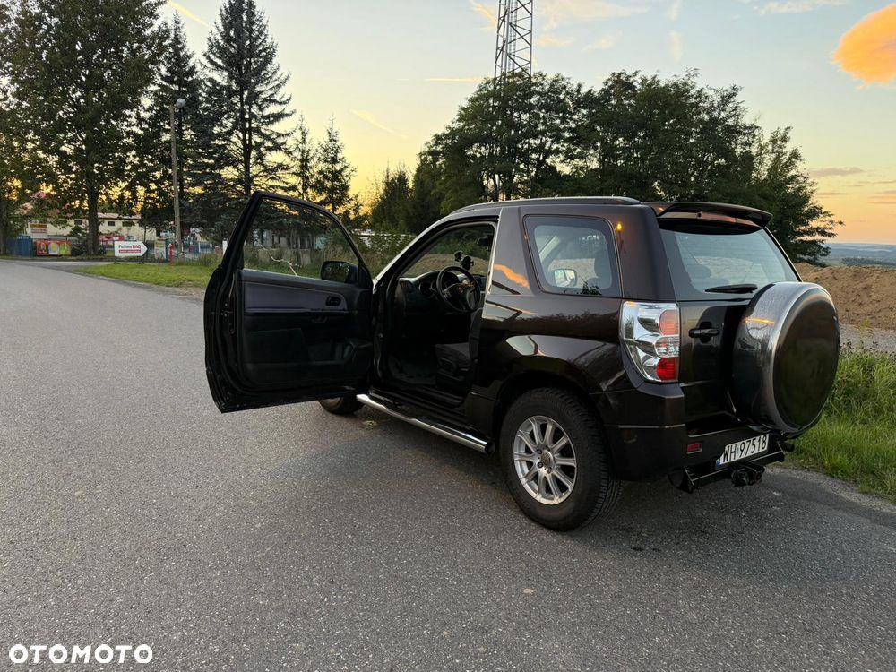 Suzuki Grand Vitara 1.6 - 35