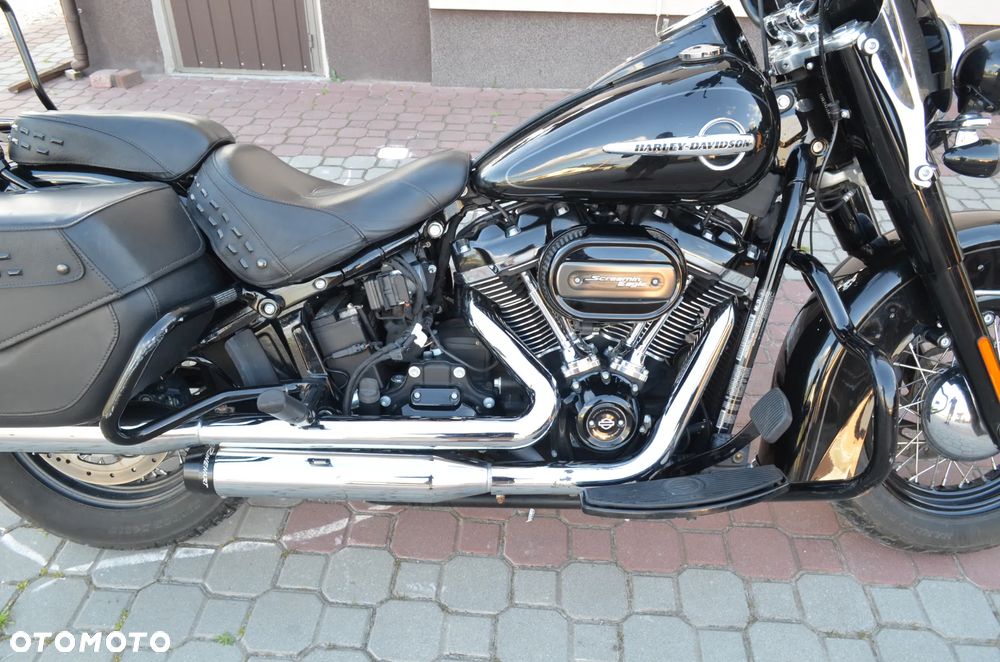 Harley-Davidson Softail Heritage Classic - 9