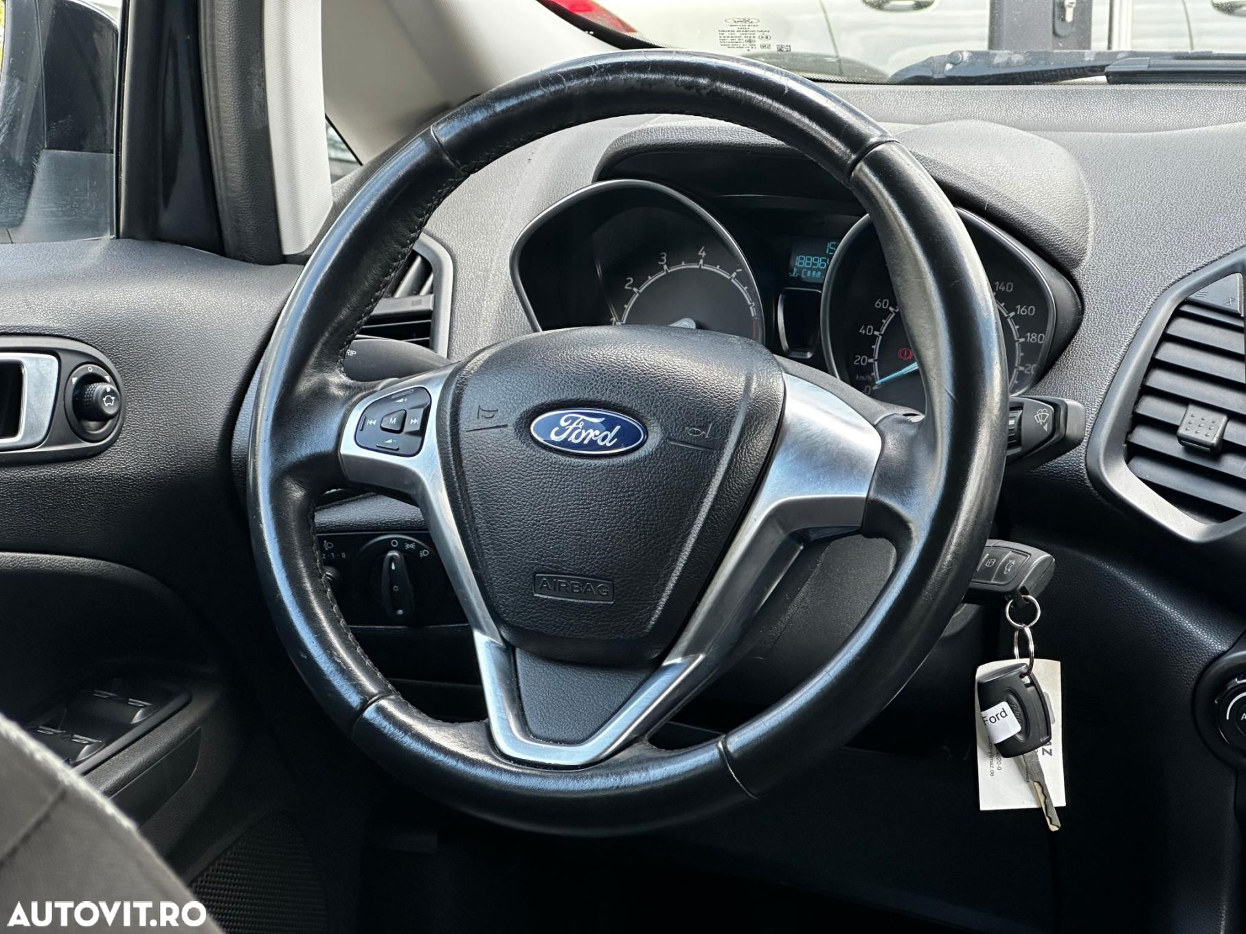 Ford EcoSport 1.0 EcoBoost - 10