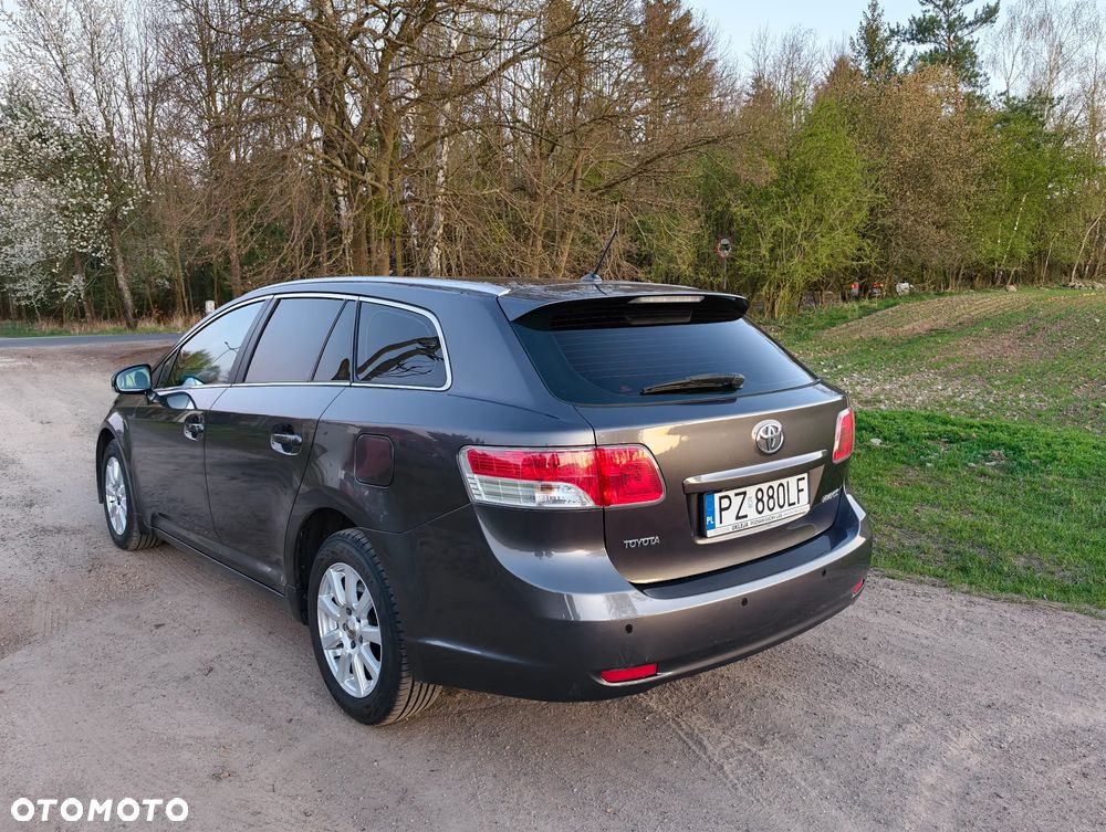 Toyota Avensis 1.8 Sol EU5 - 2