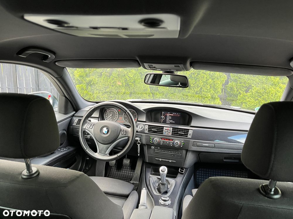 BMW Seria 3 - 10