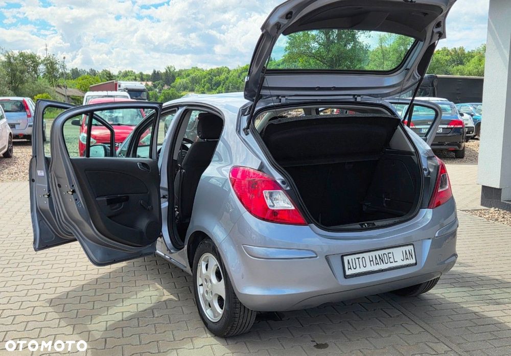 Opel Corsa - 29