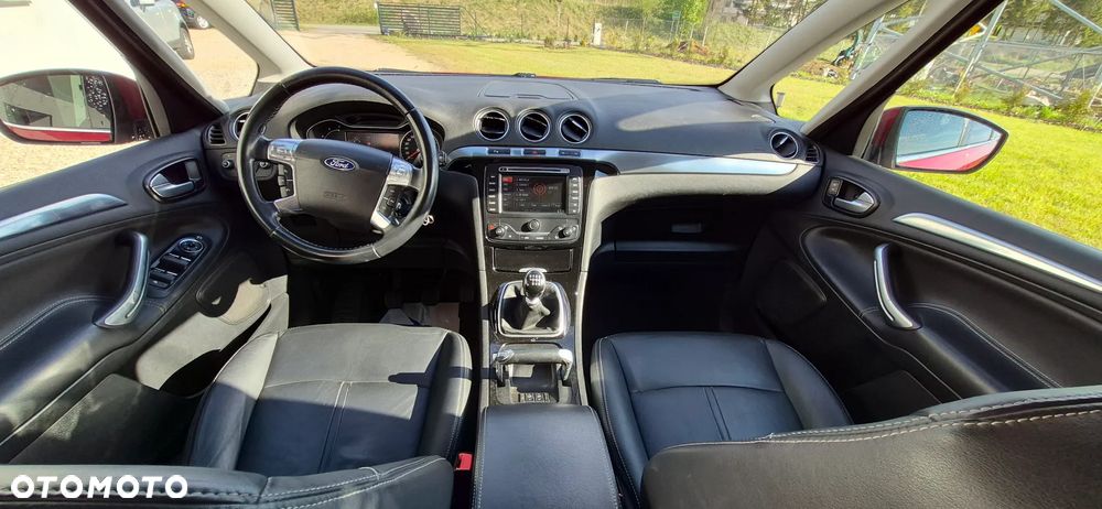 Ford S-Max 2.0 TDCi DPF Ambiente - 13