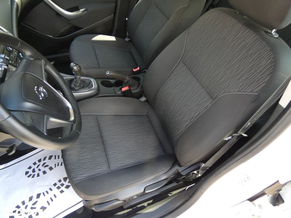 Opel Astra 1.6 Active EU6 - 16