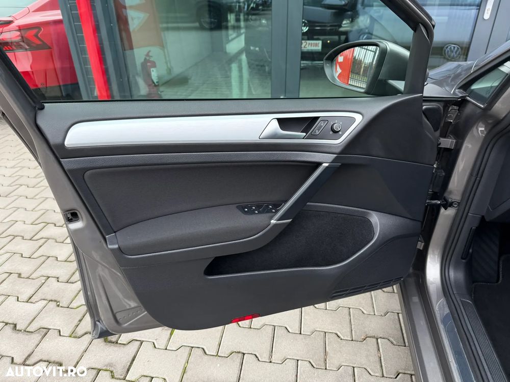 Volkswagen Golf 1.2 TSI BlueMotion Technology Cup - 23