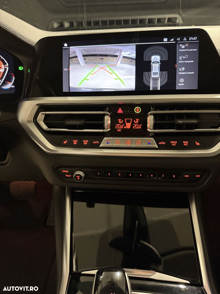 BMW Seria 3 320d xDrive AT Luxury Line - 19