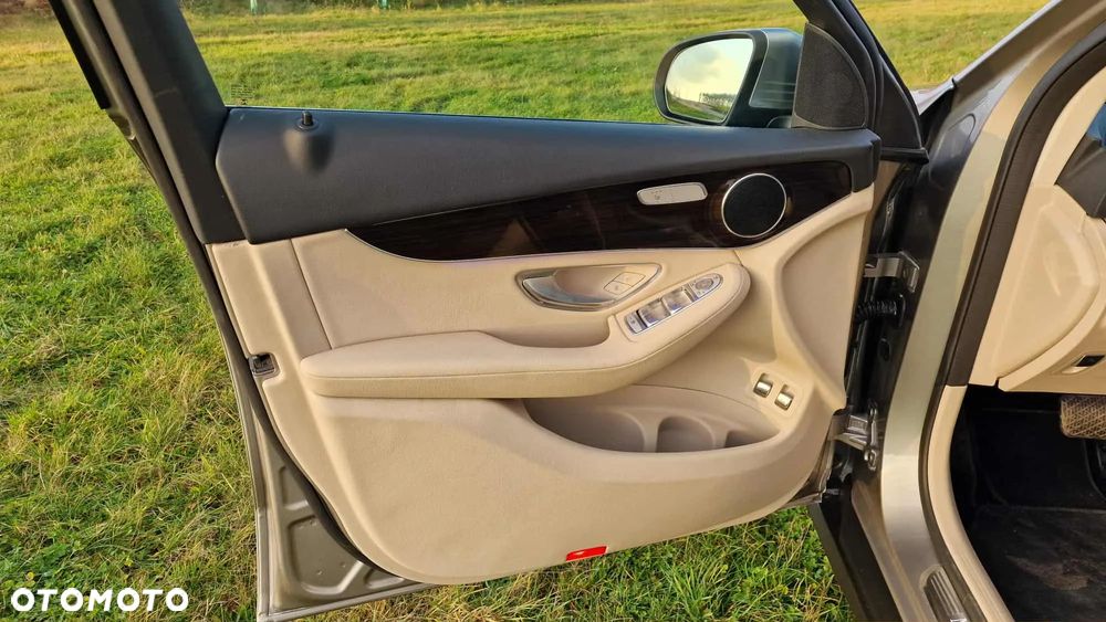 Mercedes-Benz GLC 220 d 4-Matic - 6